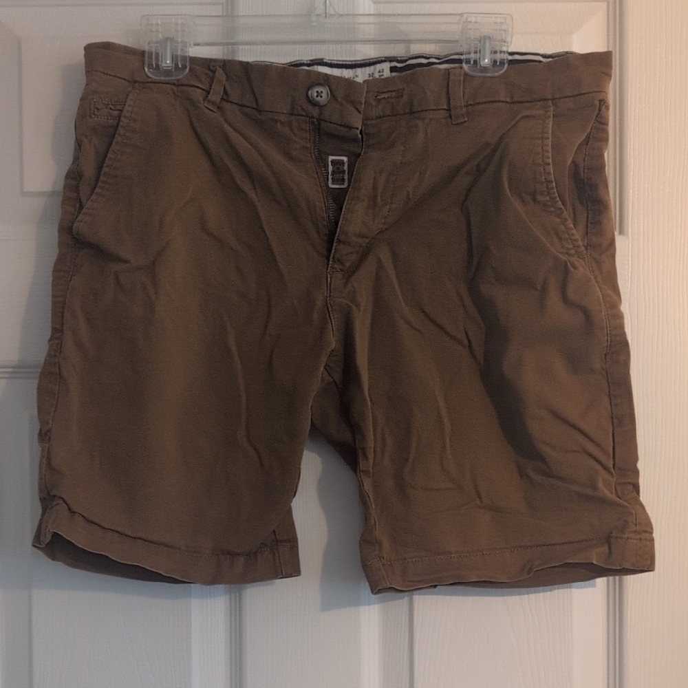 Classic Tan Men's Shorts